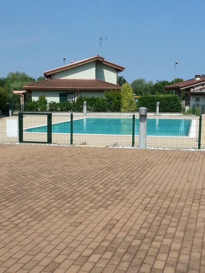 Peschiera Appartamenti Vacanze Peschiera del Garda Eksteriør bilde