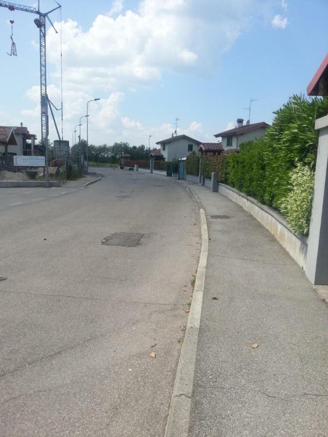 Peschiera Appartamenti Vacanze Peschiera del Garda Eksteriør bilde